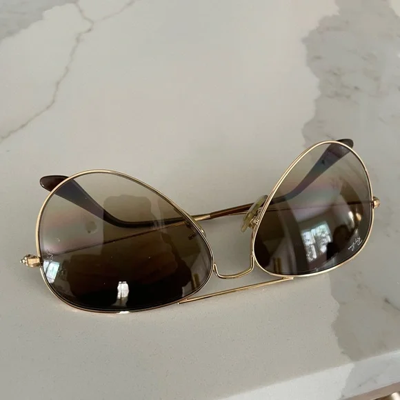 Ray-Ban Aviator Gold and Brown Sunglasses - Picture 8 of 14